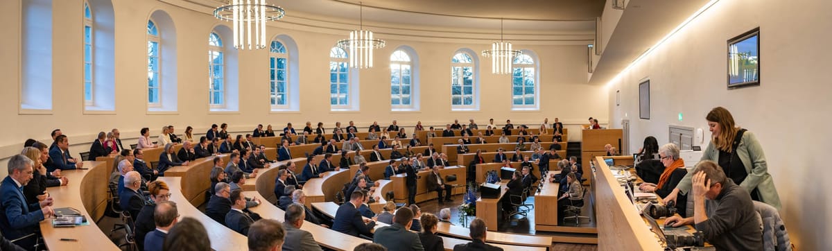 Heute entscheidet der Grosse Rat, um wieviel die Kantonssteuern 2026 sinken - Durchschnittlich 0,2 % mehr Lohn für Kantonsangestellte, keine Erhöhung für Lehrkräfte