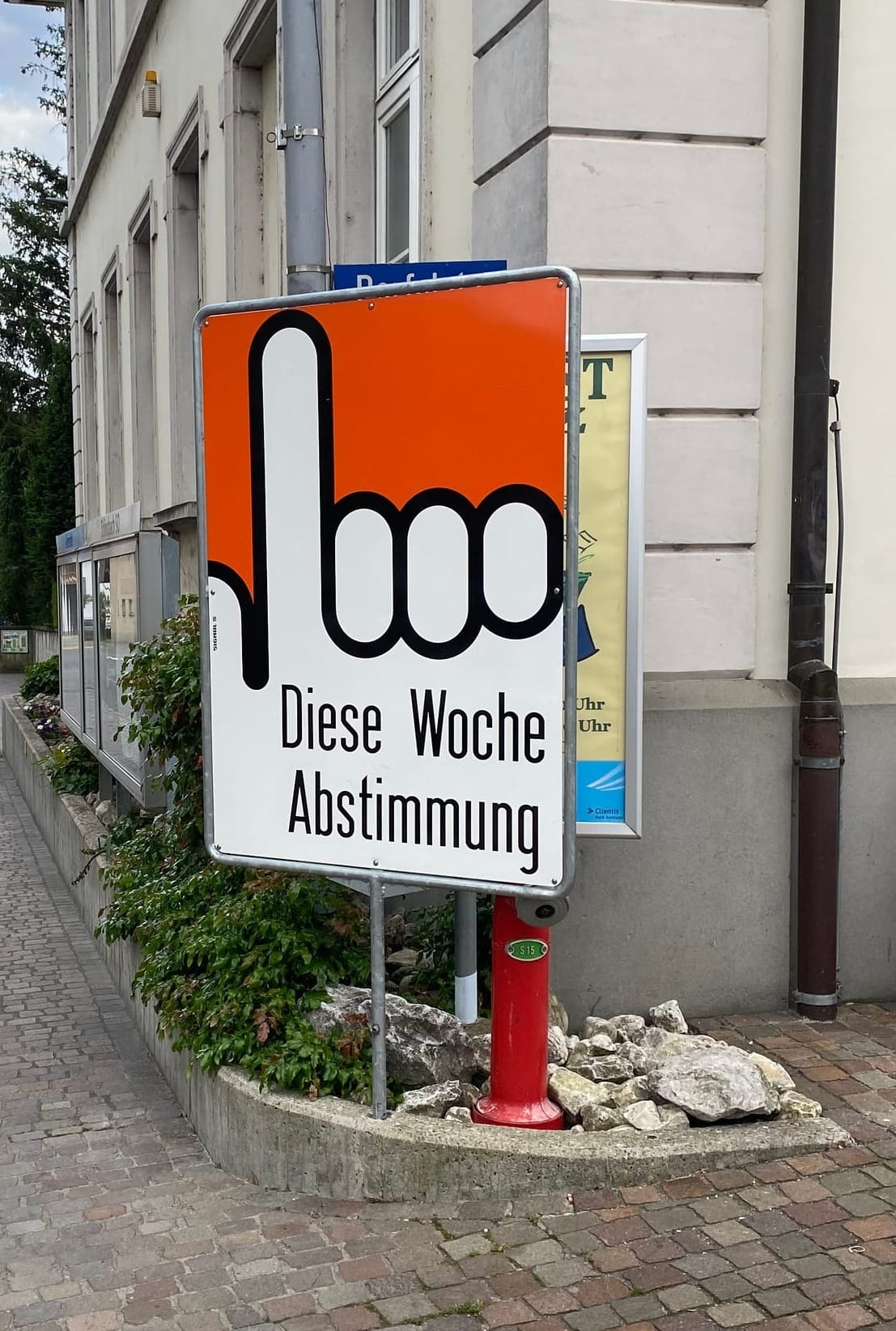 Abstimmungssonntag 8. März: Ersatzwahlen in den Bezirken Brugg, Lenzburg und Zofingen sowie im Kreis I (Bezirk Aarau)