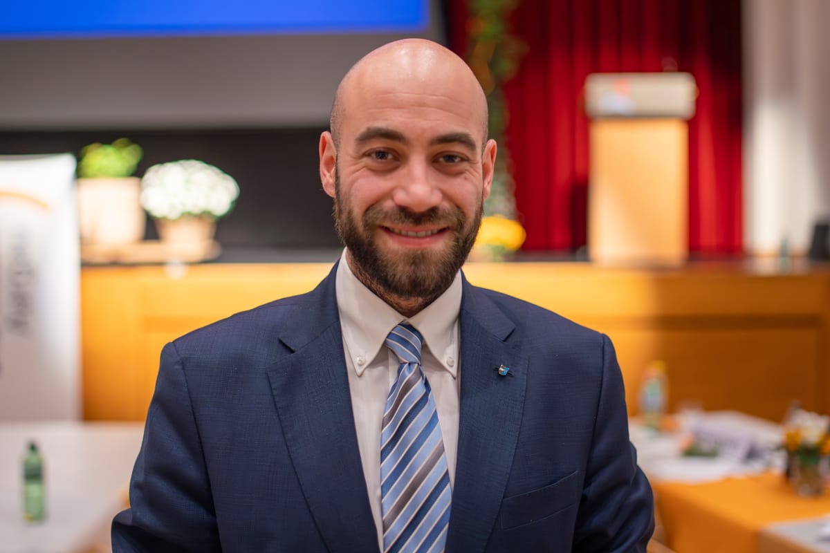 Drohne über dem "Stern von Laufenburg" - war es eine Drohne im Auftrag der Swissgrid? - Grossräte stellen Fragen zum Schutz kritischer Infrastruktur