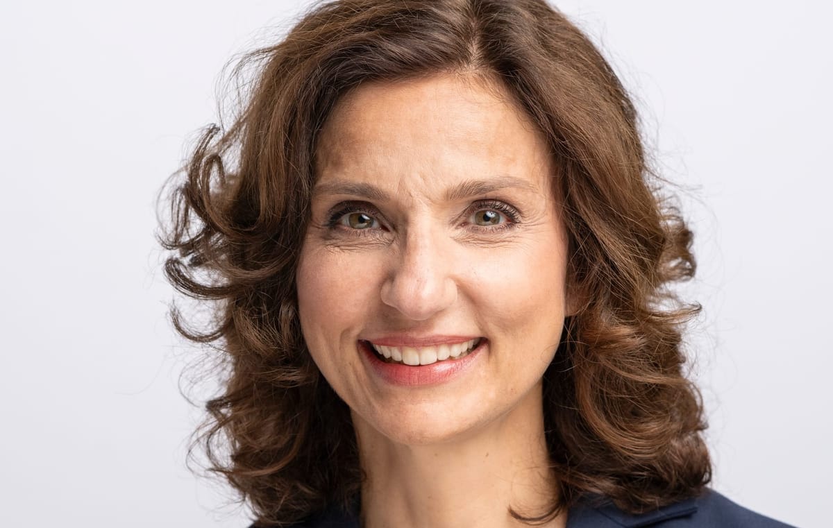 Gabriela Suter will Umstieg von Verbrenner- auf Elektroautos mit gezielter Prämie für den Ersatz älterer Fahrzeuge beschleunigen