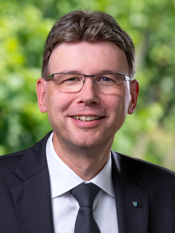 Kanton wirbt für Landammann-Stammtisch mit Dieter Egli