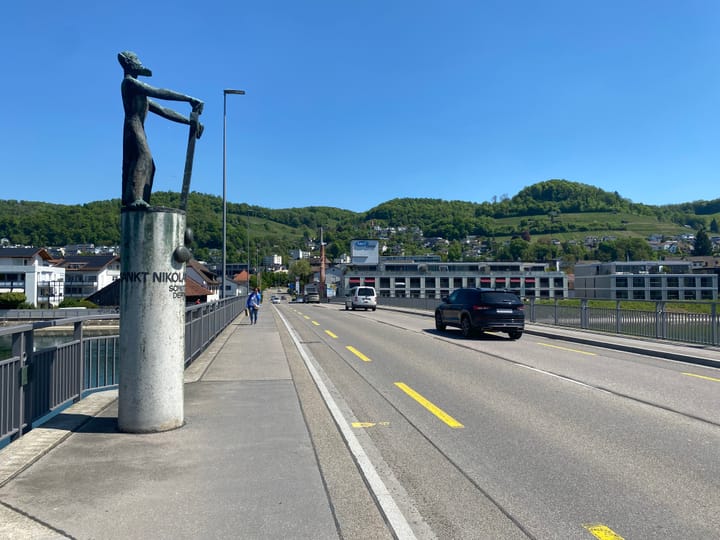 Verminderte Wasserqualität am rechtsseitigen Aare-Ufer zwischen Würenlingen und Klingnau – vom Baden wird abgeraten