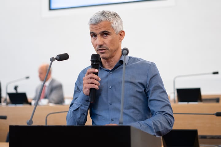 GLP Aargau lehnt 𝗜𝗻𝗶𝘁𝗶𝗮𝘁𝗶𝘃𝗲 "𝗔𝗿𝗯𝗲𝗶𝘁 𝗺𝘂𝘀𝘀 𝘀𝗶𝗰𝗵 𝗹𝗼𝗵𝗻𝗲𝗻" einstimmig ab