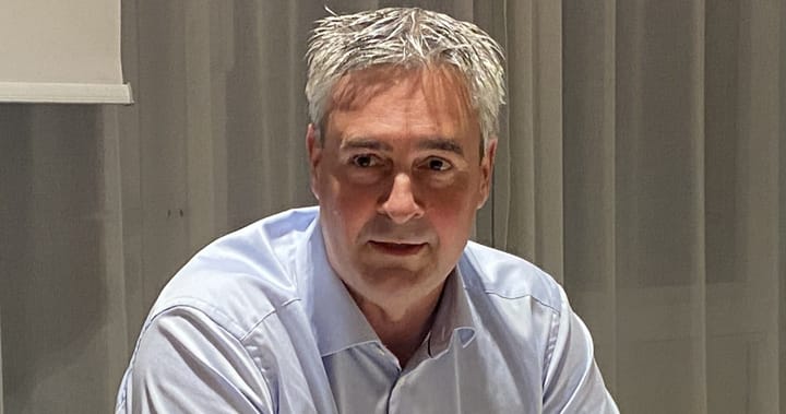 Christian Glur will sachgerechte Entsorgung und Wiederverwertung von Solarschrott - das sagt der Bundesrat dazu