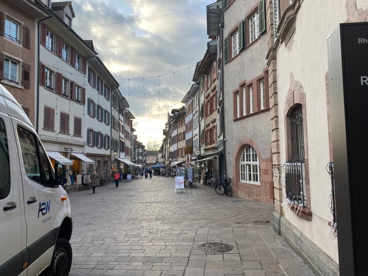 Bevölkerungsentwicklung im Aargau: bald gleich viel Pensionierte wie unter 20-jährige